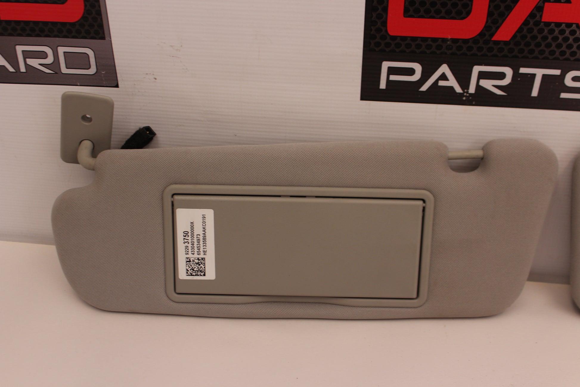 2015 Chevy SS Sedan RH & LH Sun Visor Sunvisor Set OEM - Day's Parts Yard